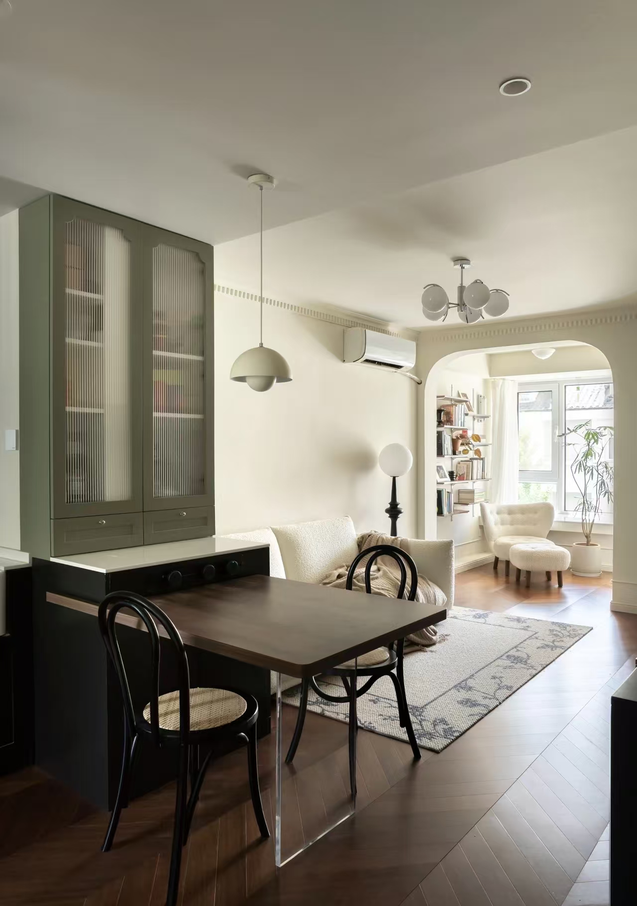 55m²老破小巧妙改造，视觉空间翻倍