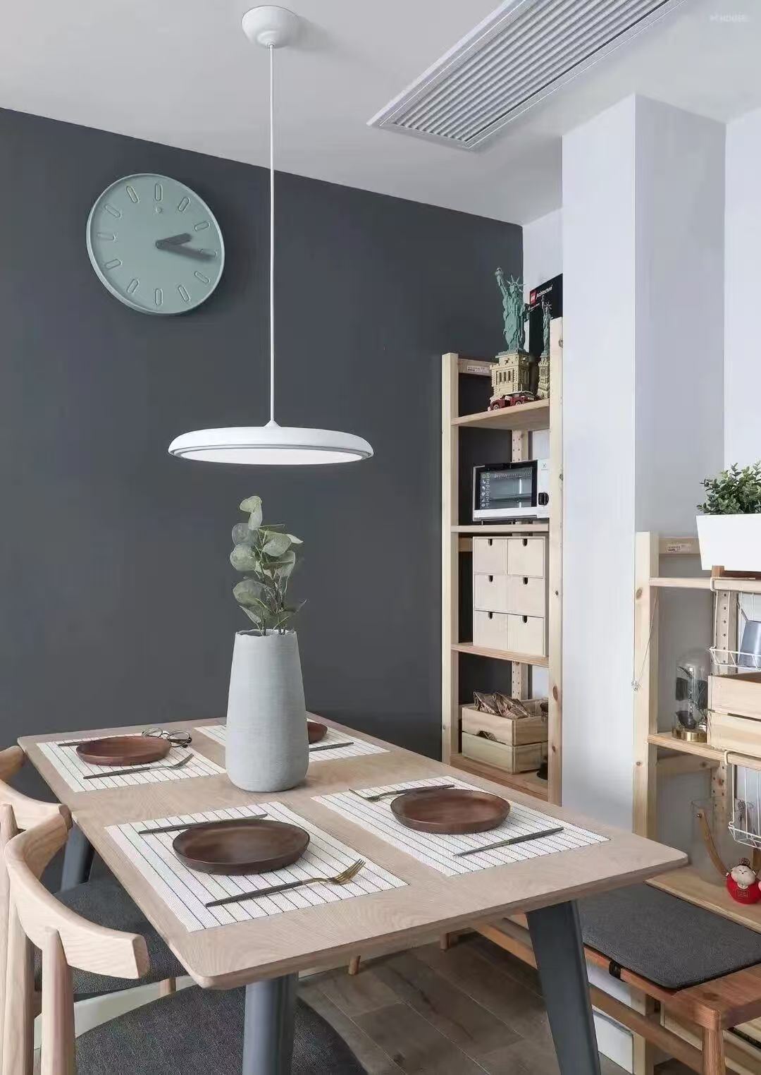 53㎡小户型，原木北欧风家，收纳颜值双在线