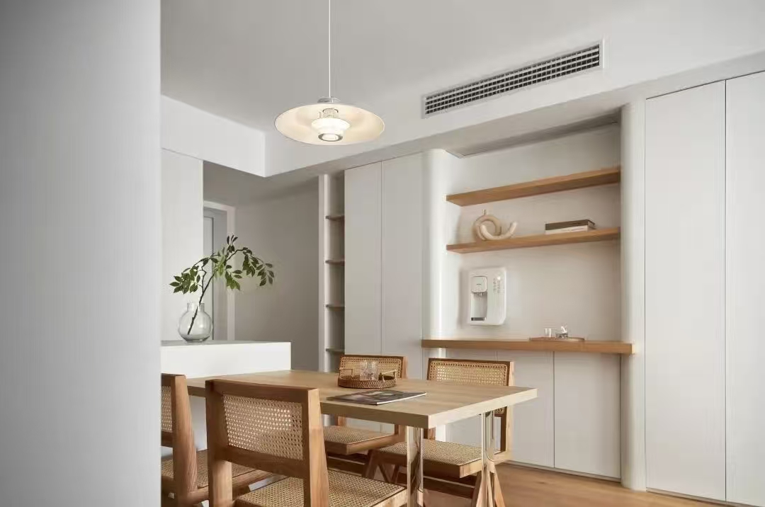 95㎡老破小，现代极简风，小户型实现通透空间